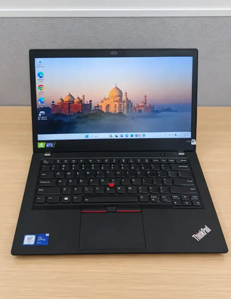Thinkpad T490 Intel Core i5 RAM 8GB / SSD 256GB DDR4 SLIM