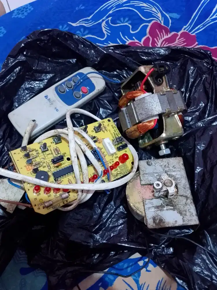 Dijual dinamo blender miyako dan dinamo kipas miyako Rp.70.000 nego