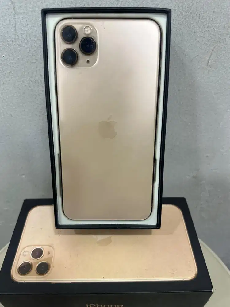 IPHONE 11  Pro max 256 gb inter all operator