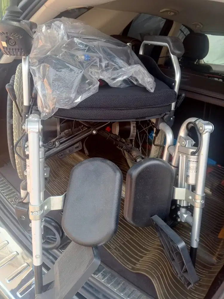Jual Kursi Roda Elektrik Careindo
