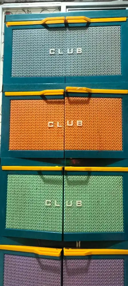Lemari plastik club Jumbo