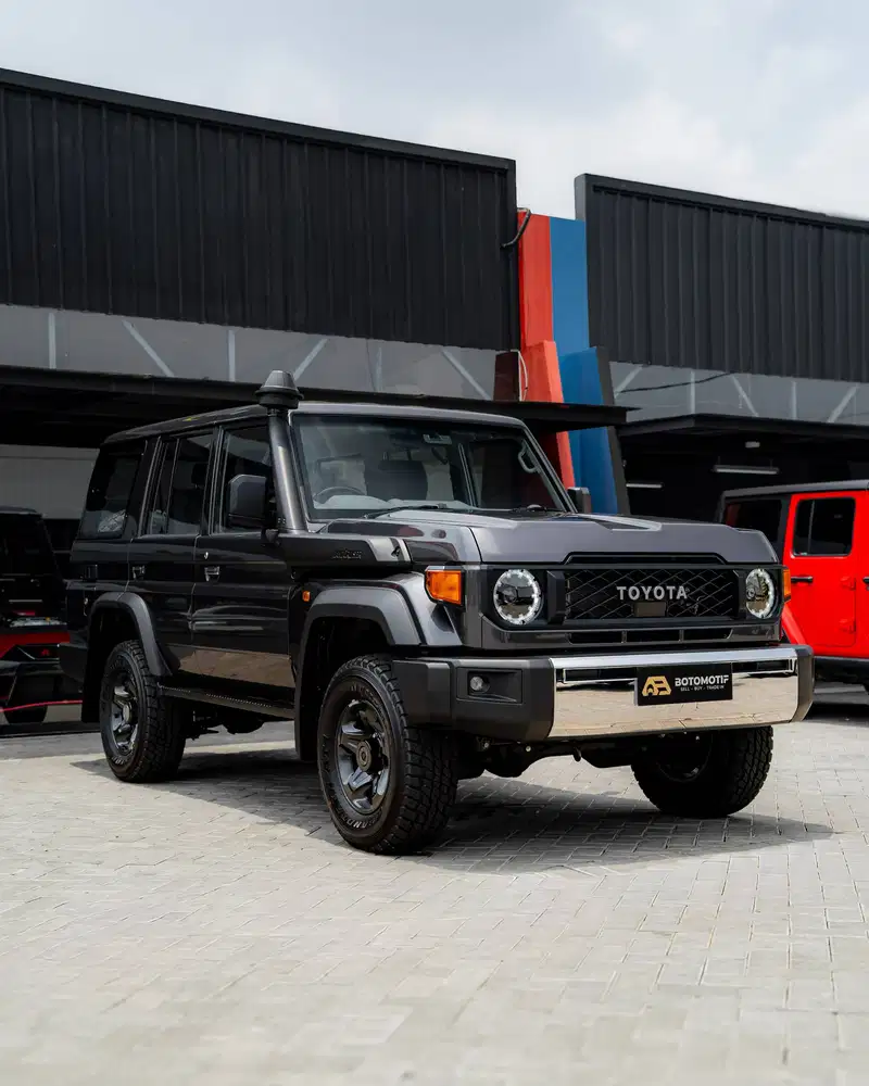 Toyota Land Cruiser 70 LX 2.8 Diesel Station Wagon 2026