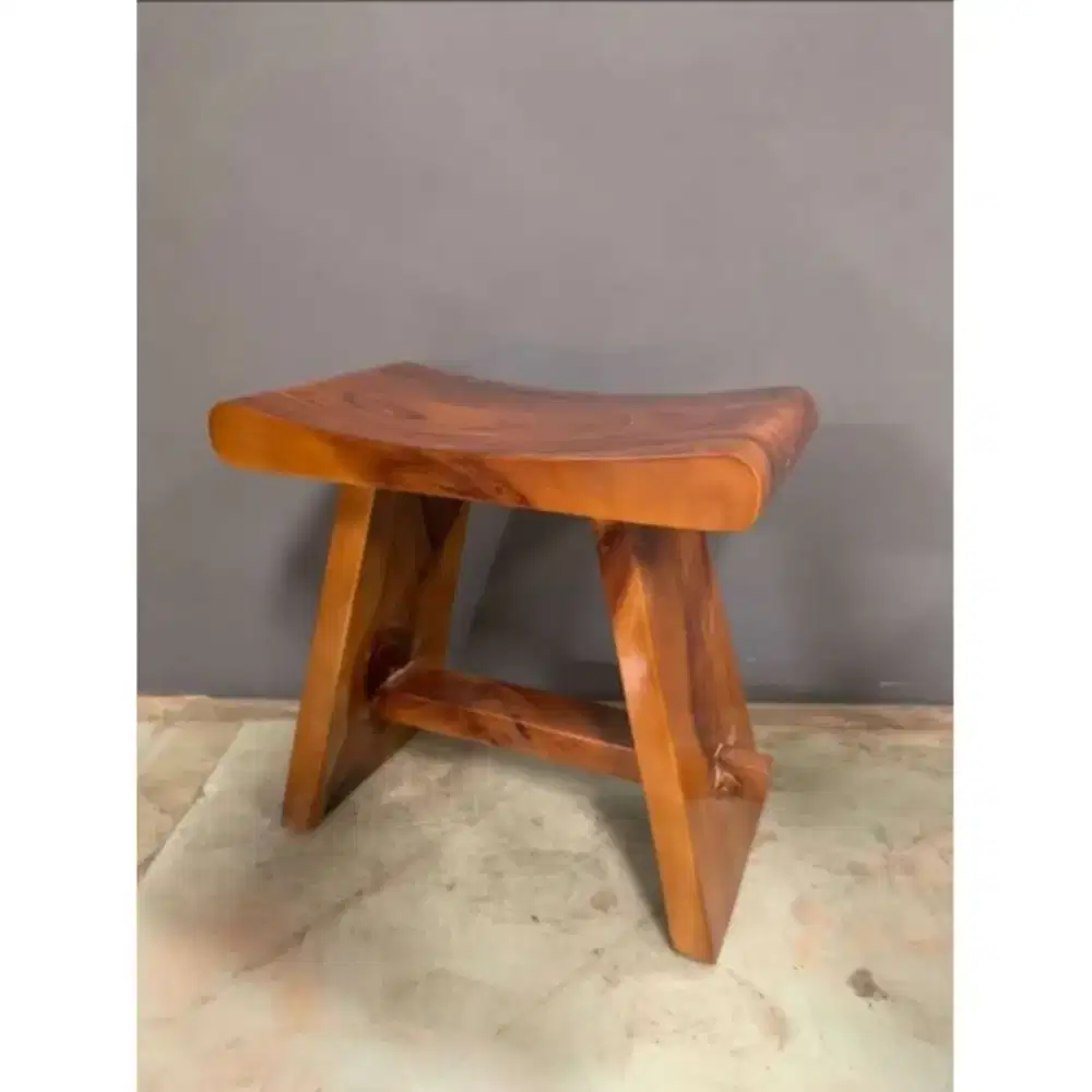 Kursi Stool Jati
