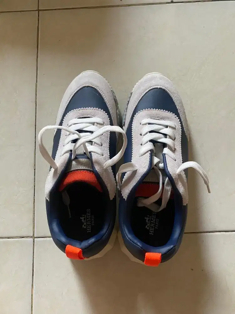 sepatu hermes paris