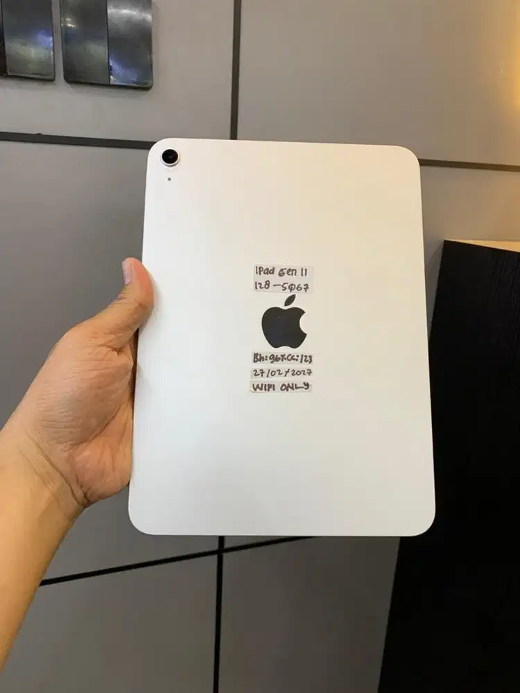 Ipad Gen 11 128 Gb Silver Fullset original
