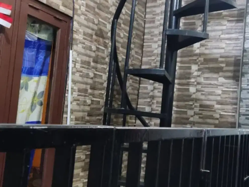 Rumah dikrendang utara jembatan lima bangunan baru di dalam gang