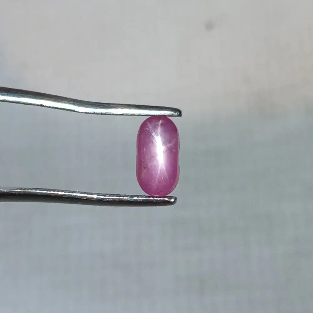 Natural Star Ruby Burma 2.10 crt