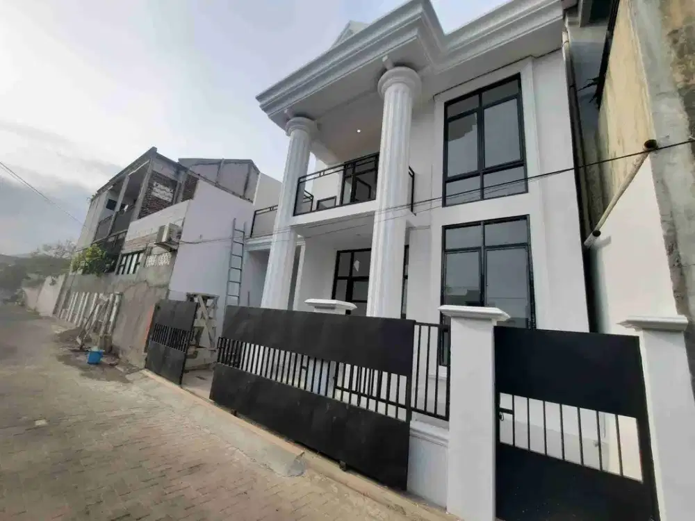Rumah mewah 2 lantai dekat kampus UIN, Unsoed Purwokerto Utara