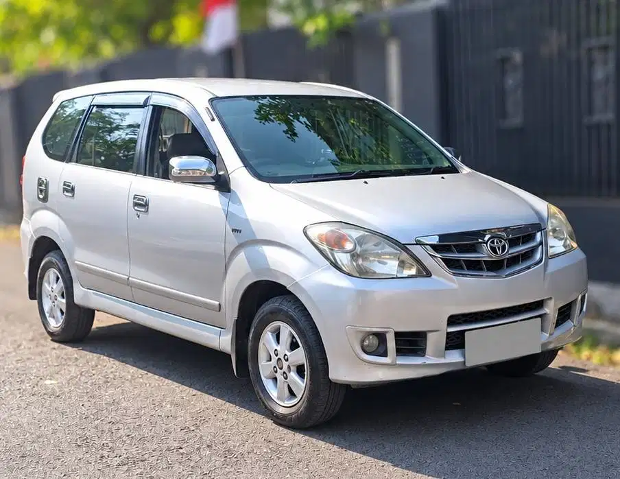AVANZA G TAHUN 2010 - TERAWAT - STNK KOTA BANDUNG