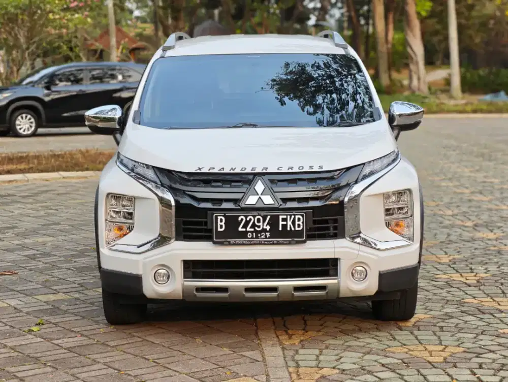 MITSUBISHI XPANDER CROSS AT 2021 PUTIH