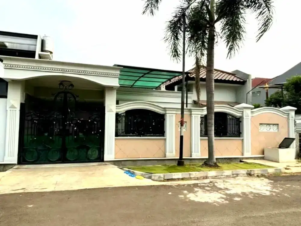 Rumah Mewah Dalam Komplek Elit di Bilymon Pondok Kelapa Semi Furnished Nyaman Asri Tenang.