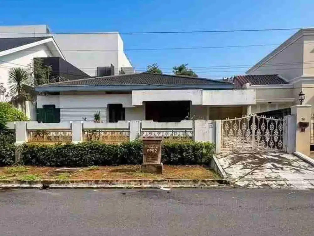 Jual rumah hitung tanah gedung hijau harga mendekati njop Pondok Indah Jaksel
