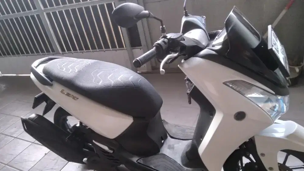 Jual Yamaha Lexi 125 th 2020 siap buat touring