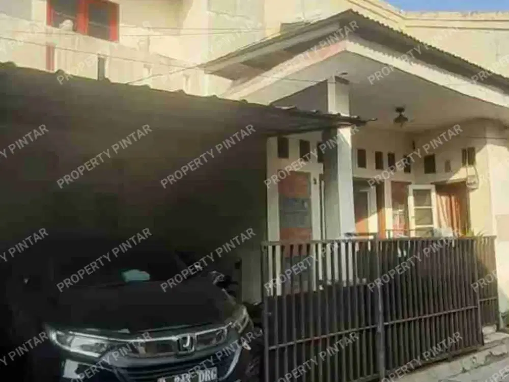DI JUAL RUMAH SECONDARY SATU LANTAI TANAH LUAS AKSES MOBIL DI JAGAKARSA JAKSEL