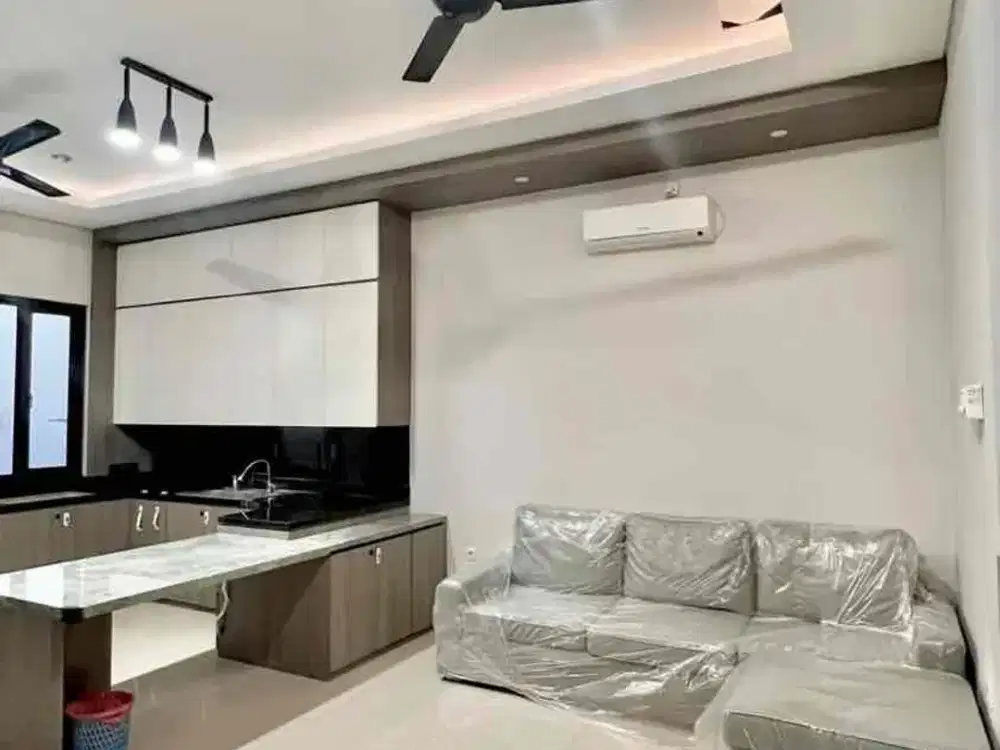 rumah semi furnished siap pakai darmo permai timur