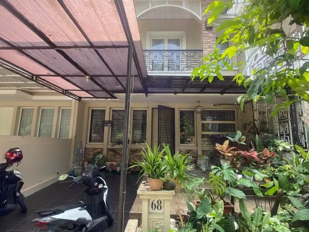 Rumah Dijual Atau Disewakan 2 Lantai Lokasi Strategis Bebas Banjir Di Cluster Ambrosia Lippocikarang Bekasi