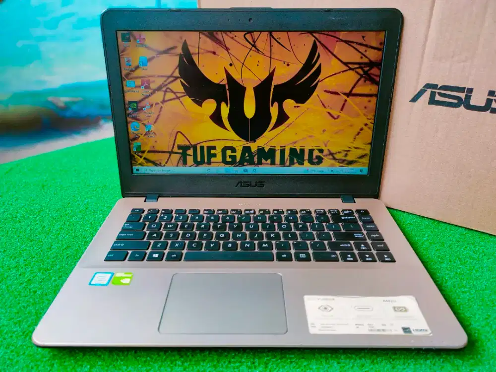 ASUS X442UF Core i7 Gen 8 Dual VGA 8 256gb Spek Buas Render Gaming