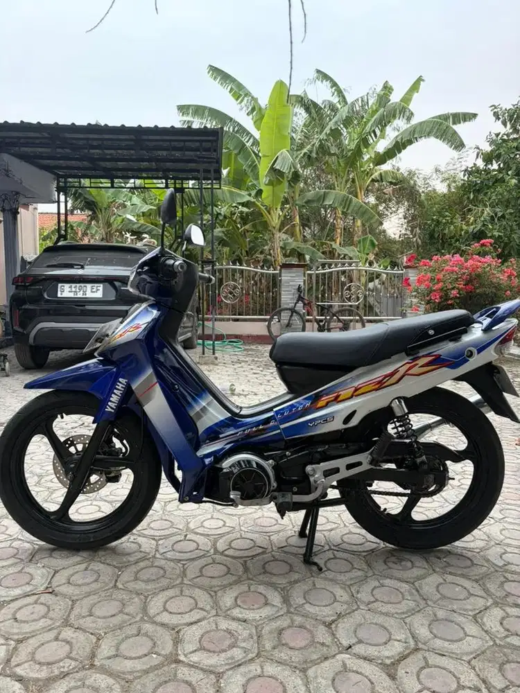 Yamaha fiz r 2003