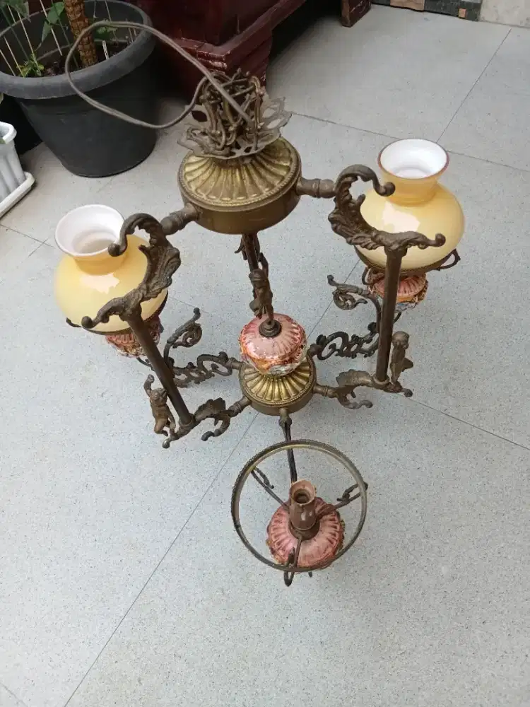 Lampu gantung antik jadul