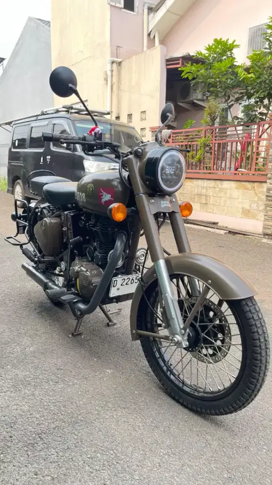 Limited Edition Classic 500 pegasus service Brown 2019