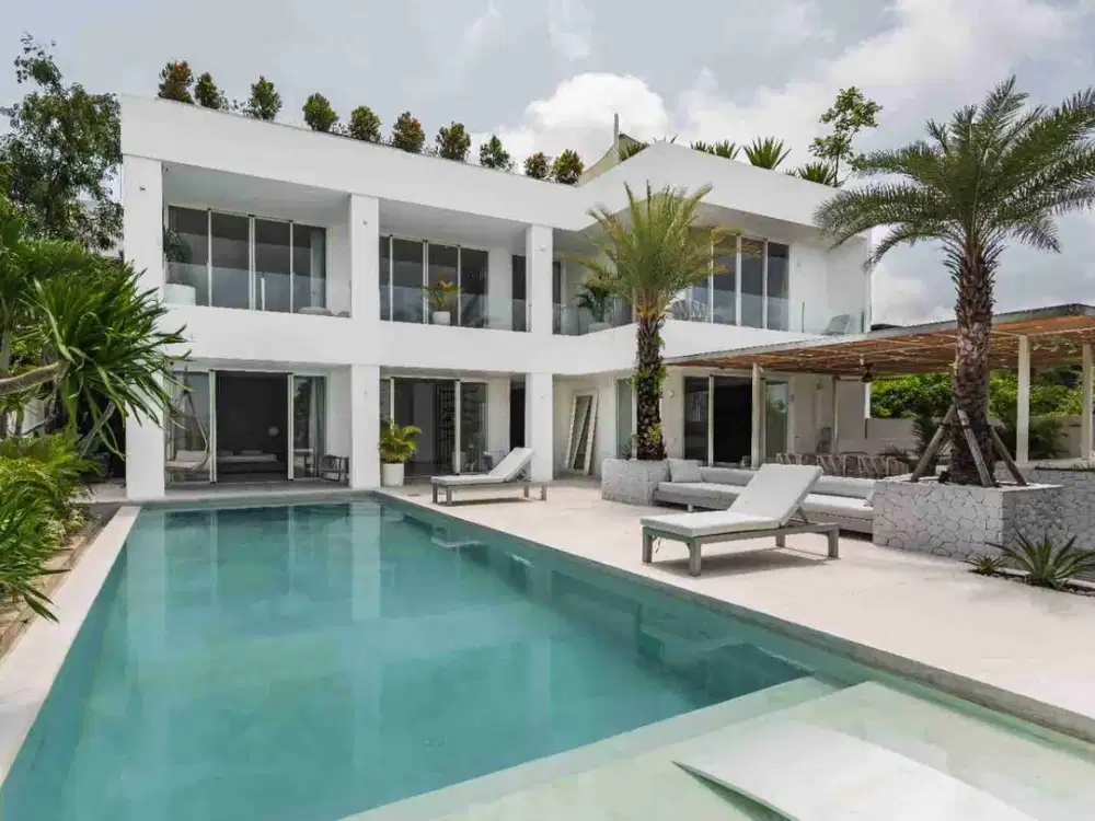Good invest! Jual Villa Premium White villa Bali ungasan