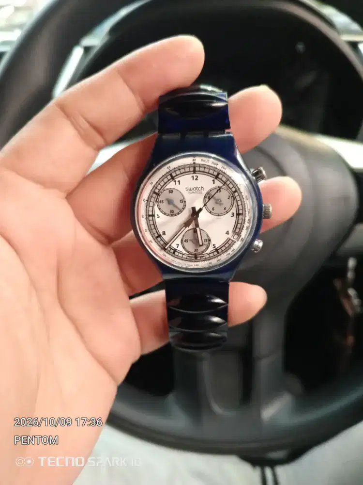 Jam tangan Swatch
