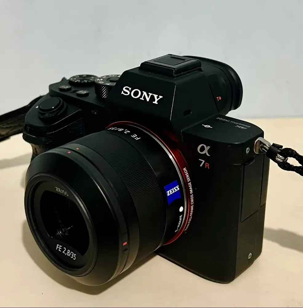 FOR SALE   SONY A7R II + 2 LENSA | SHUTTER COUNT 3.687 | PAKET