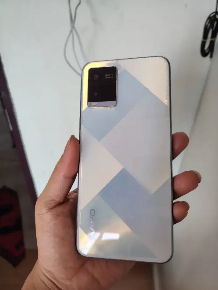 vivo y21 4/64 siap pake