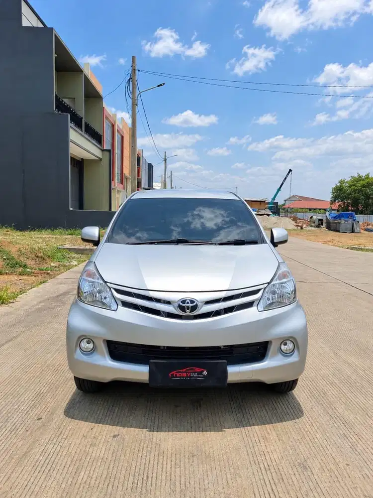 Toyota Avanza 1.3 E 2015 Automatic ( Silver Metalik )