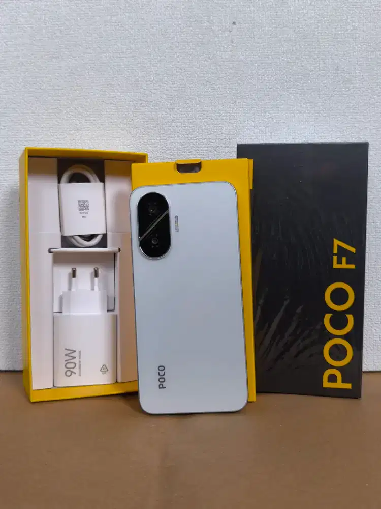 Poko F7 12/512gb