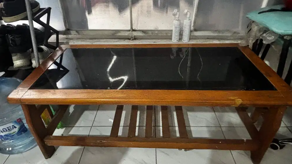 Jual meja kaca bekas