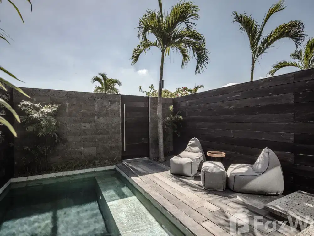2 Bedroom Townhouse for sale at OXO Townhouses Umalas