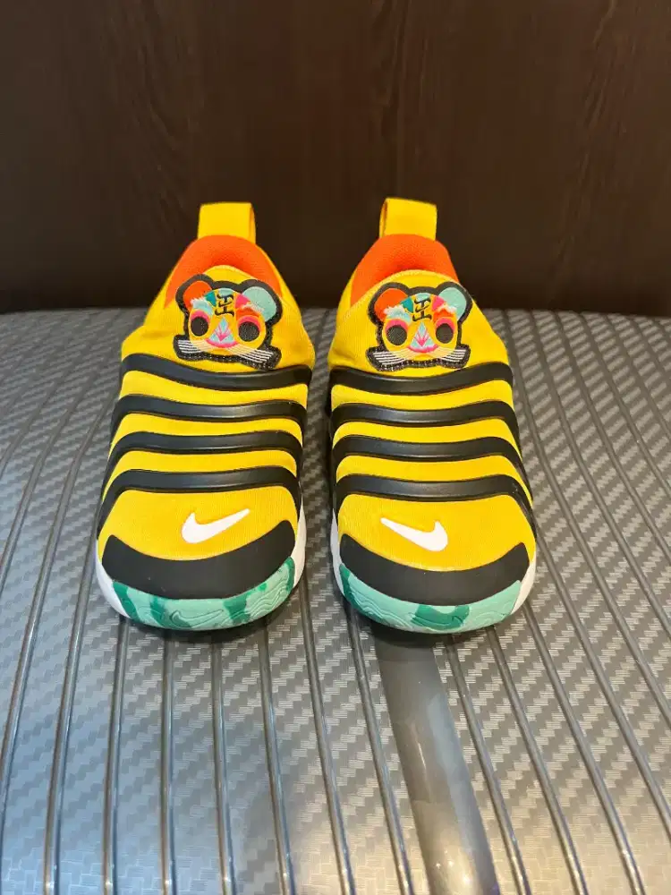 Preloved Sepatu Bayi Nike