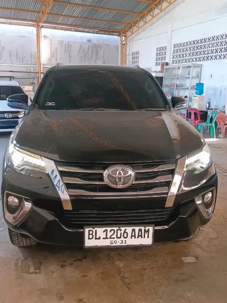 Jual fortuner VRZ metik 2018