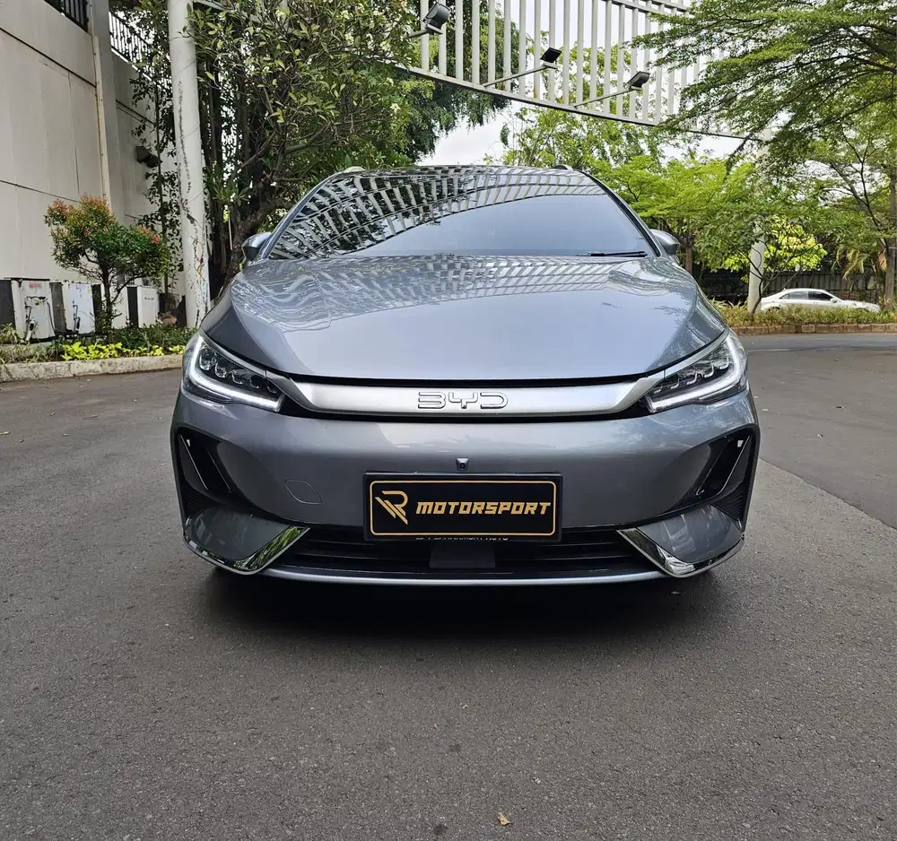 (Tipe tinggi) BYD M6 2024 Mobil listrik EV