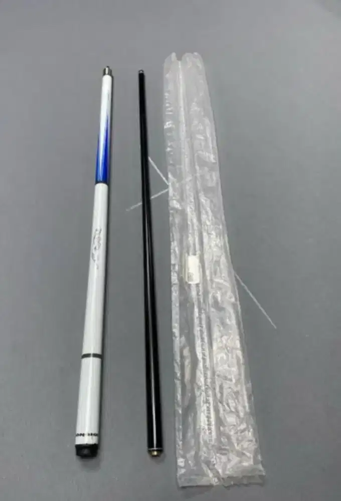 Stik biliard Biru Putih