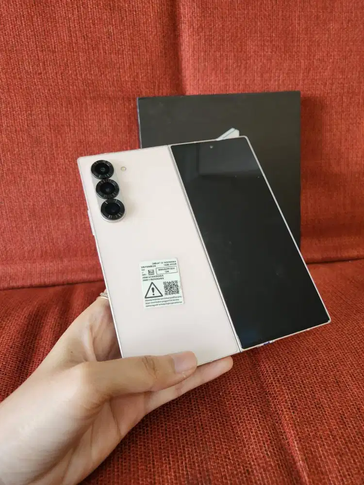 Samsung Galaxy Z Fold 6 12/512gb Sein