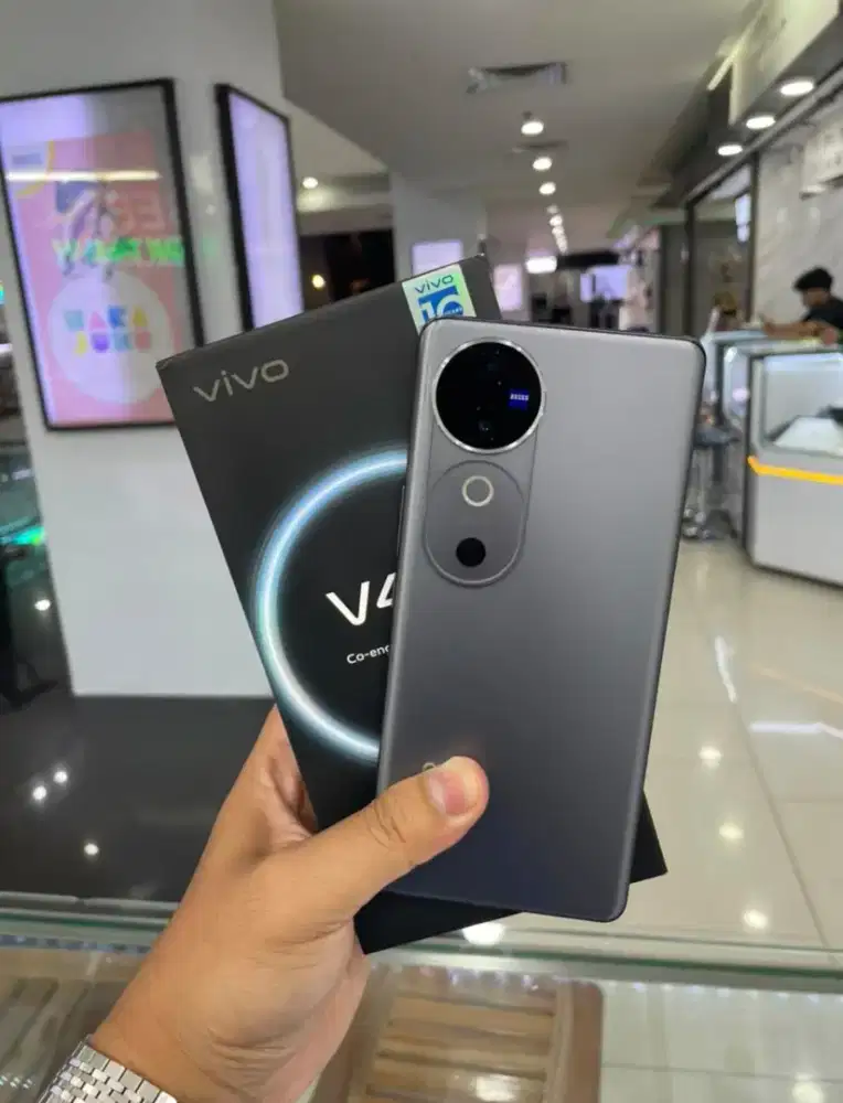 Vivo v40 12/512 jaringan 5G resmi Indonesia