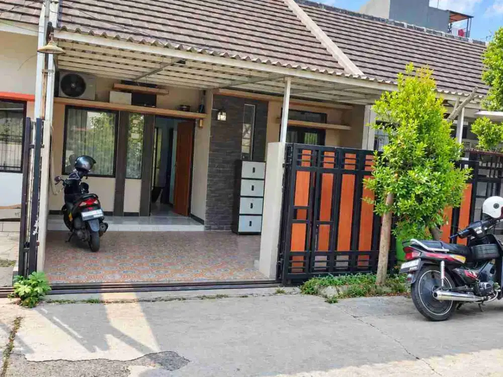 rumah siap huni konplek ciwastra dekat mim margahayu