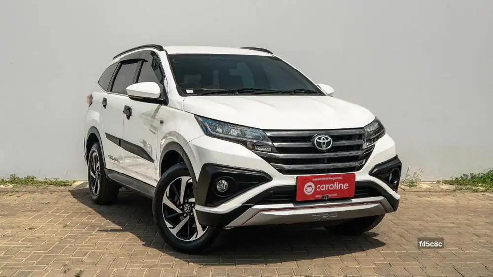 TOYOTA RUSH S TRD SPORTIVO 1.5 AT 2019 PUTIH