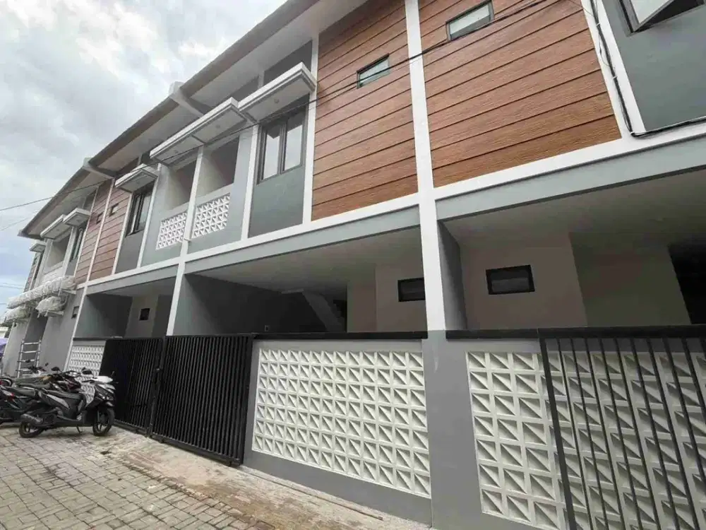 ‼RUKOS BARU TINGGAL 1 UNIT‼2 Lantai di Ketomenanggal (Korem) Dekat Kampus Petra Surabaya.