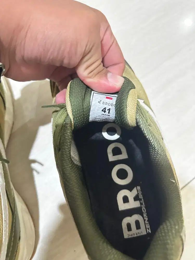 Sepatu brodo size 41