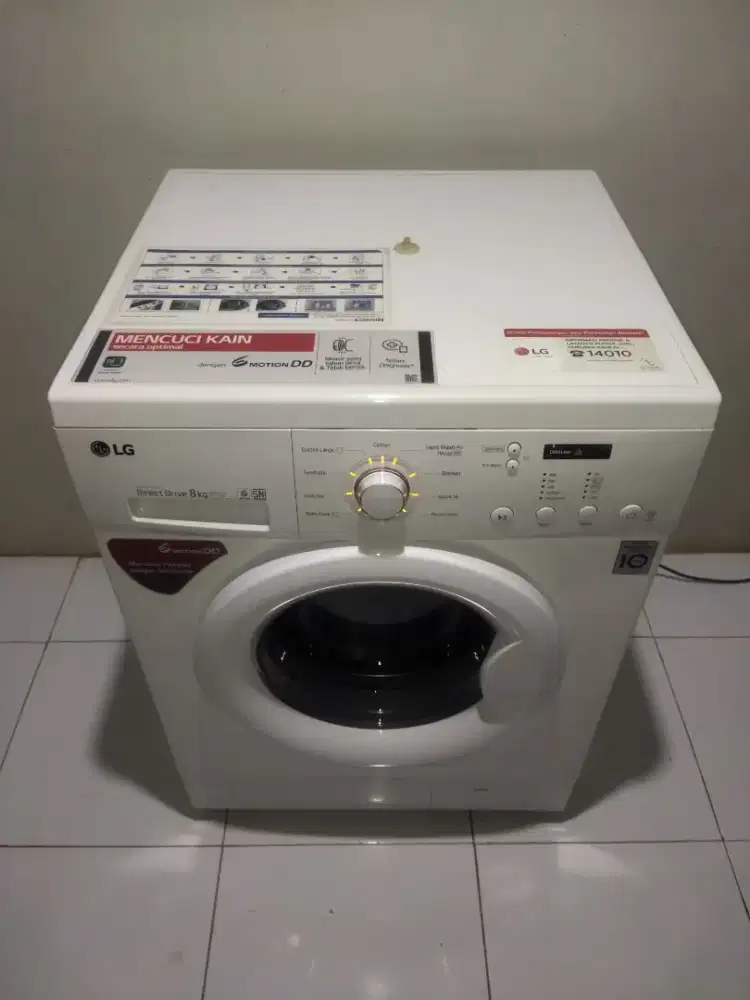 Mesin cuci front loading LG inverter direct Drive 8kg