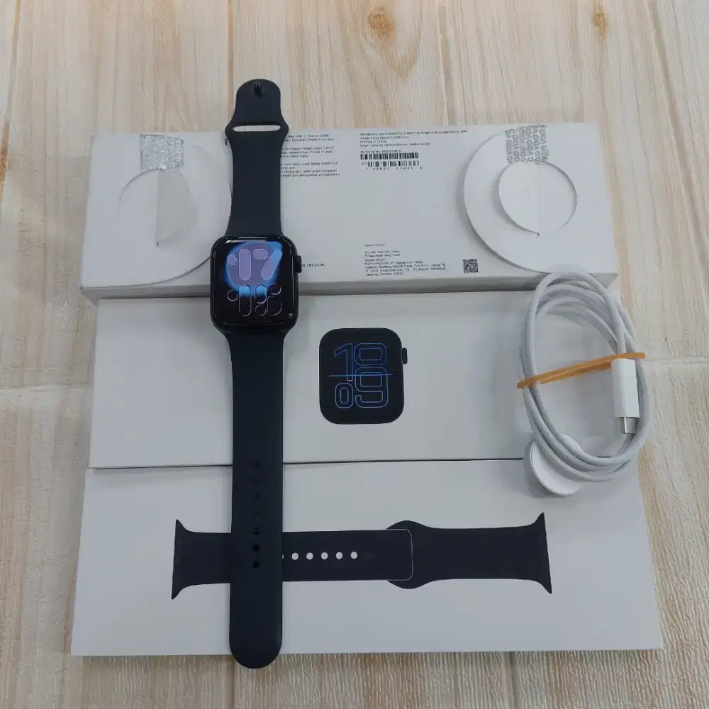 Apple Watch SE 3 44mm Second ibox BH100% Grnsi Agustus 2027