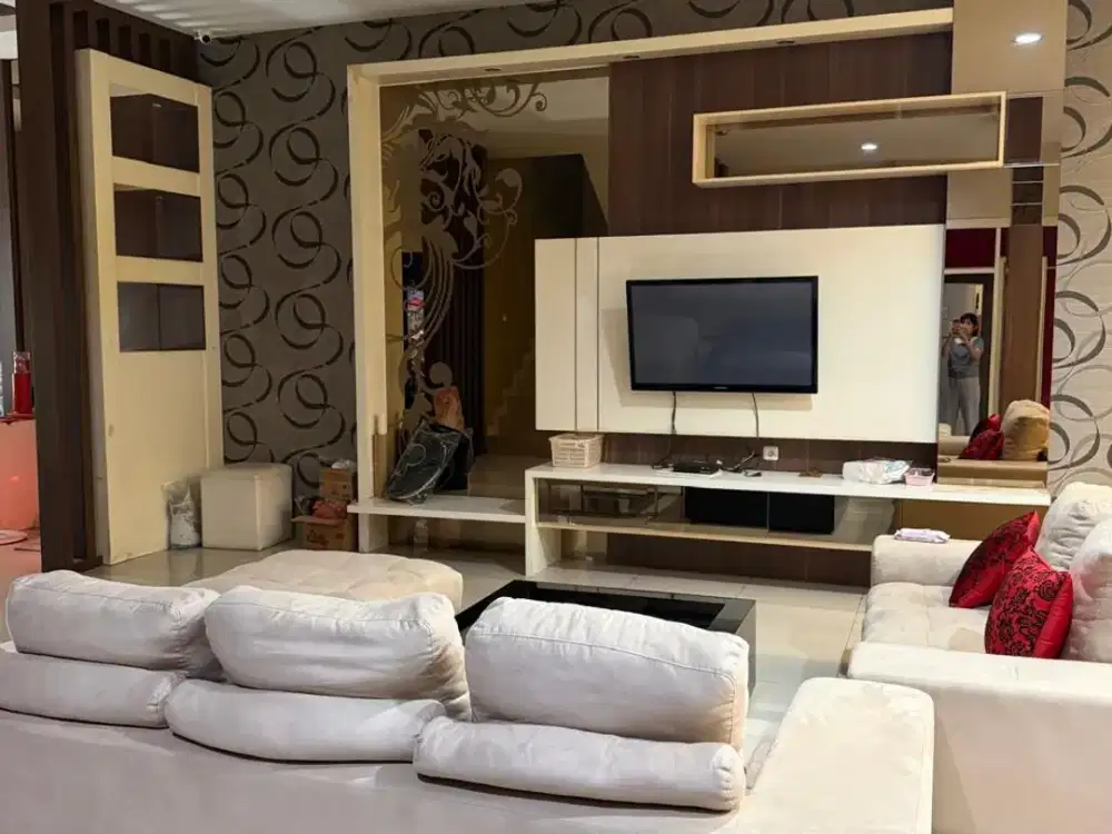 Dijual dan disewakan Murah rumah 2.5 lantai di citra garden city cengkareng kalideres jakarta barat