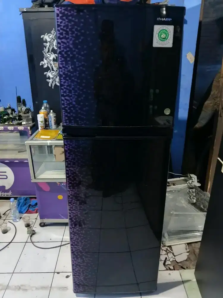Kulkas 2pintu SHARP JUMBO RAK LENGKAP MODEL TERBARU BEKU DINGIN COD