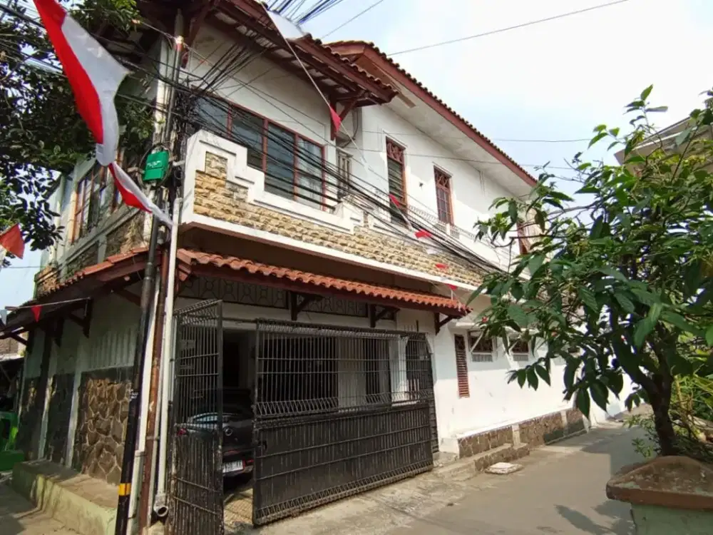 Dijual Rumah Kost di Sarimanis Bandung, Luas 8 Kamar Lokasi Strategis