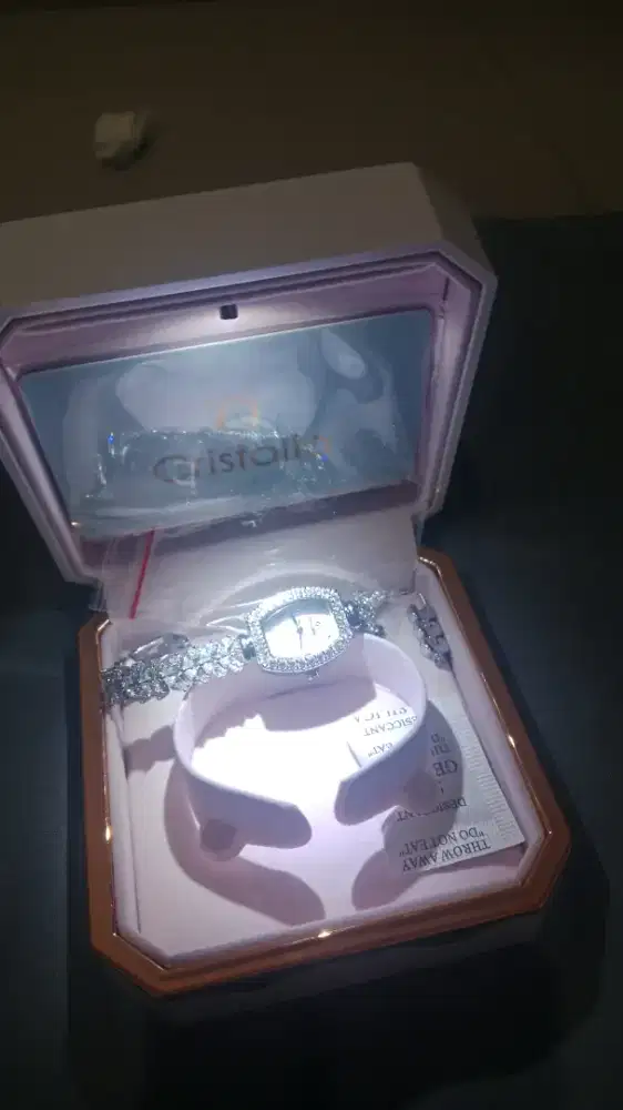 Crystallo brand new baru pemakaian 1 kali