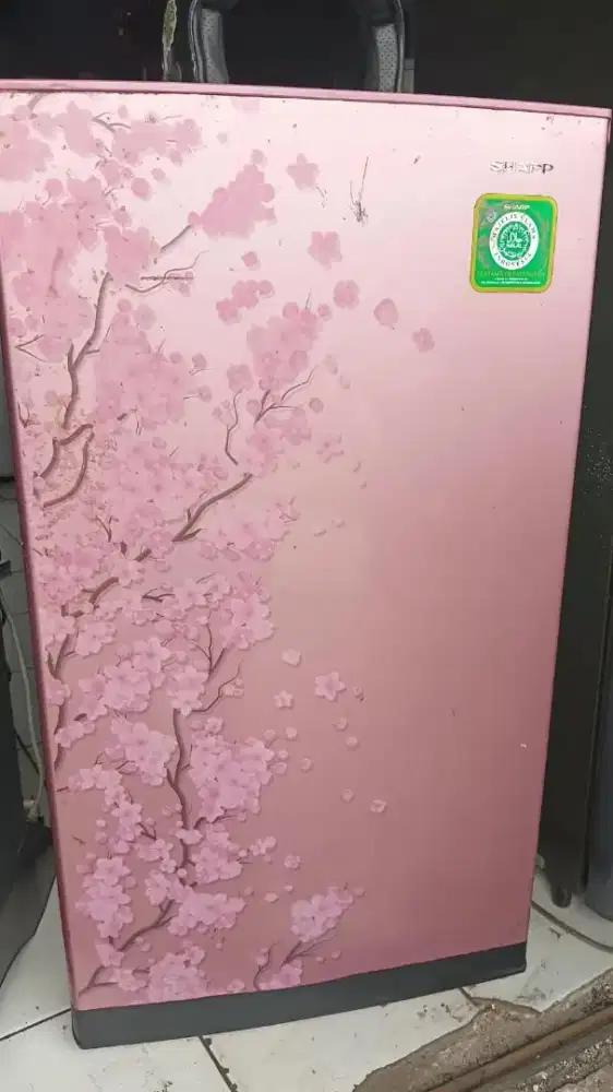 Kulkas MURAH SHARP 1PINTU KONDISI NORMAL RAK LENGKAP BISA COD