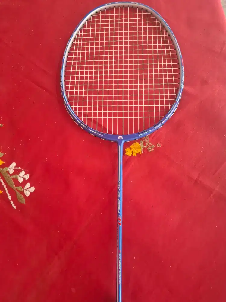 Raket Badminton RS av flash 31 control